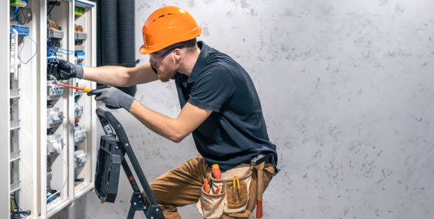 Best Circuit Breaker Repair  in Maplewood, MO