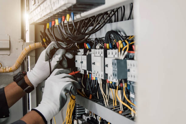 Best Electrical Installation Contractor  in Maplewood, MO